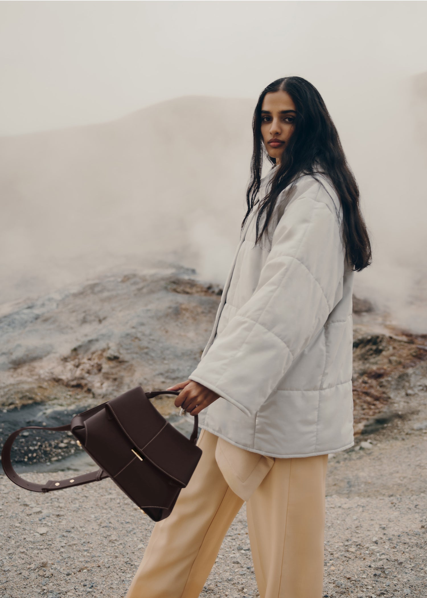 Mokki - エボニーテクスチャード