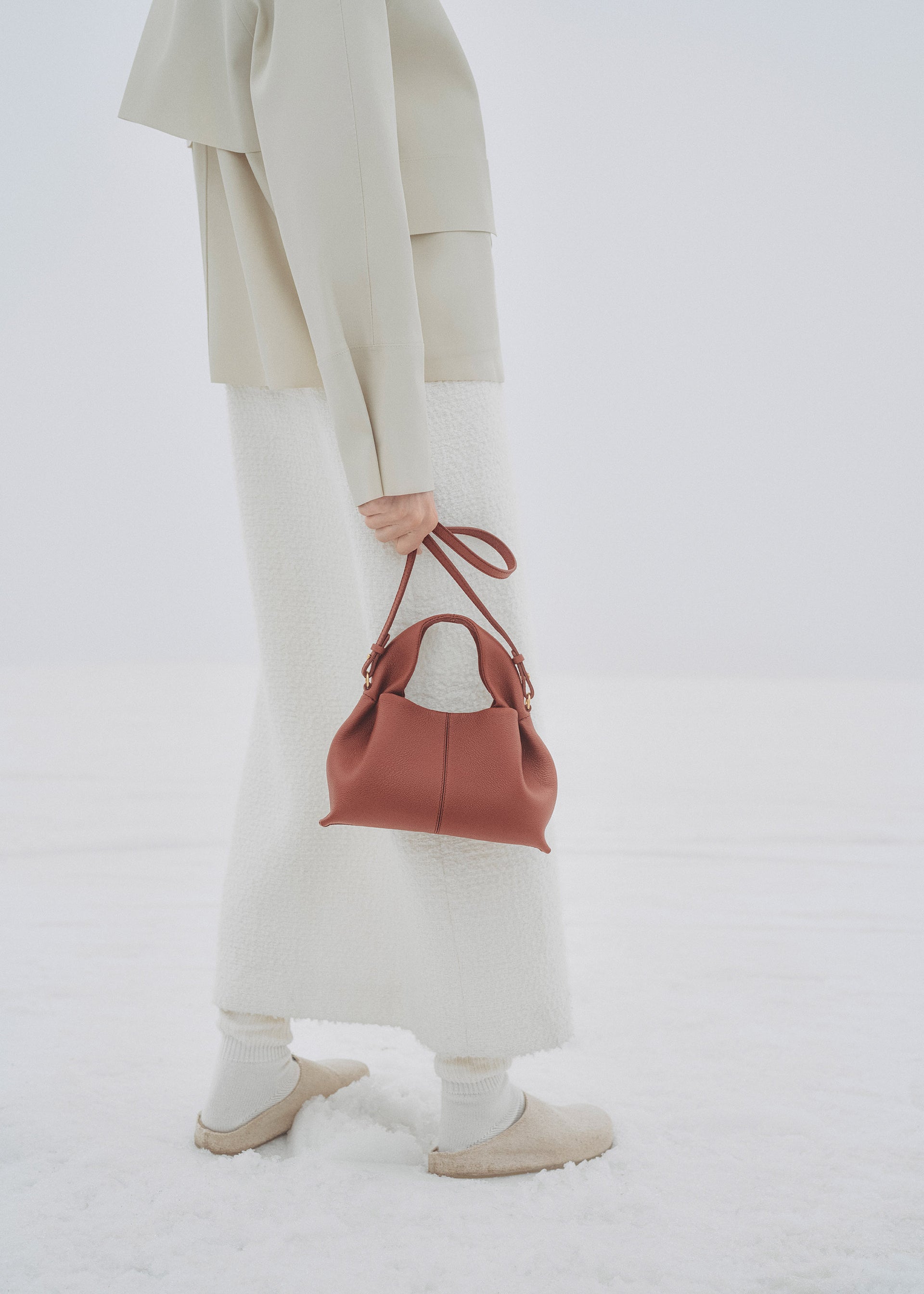 Numéro Neuf Mini - レッドクレイ テクスチャード