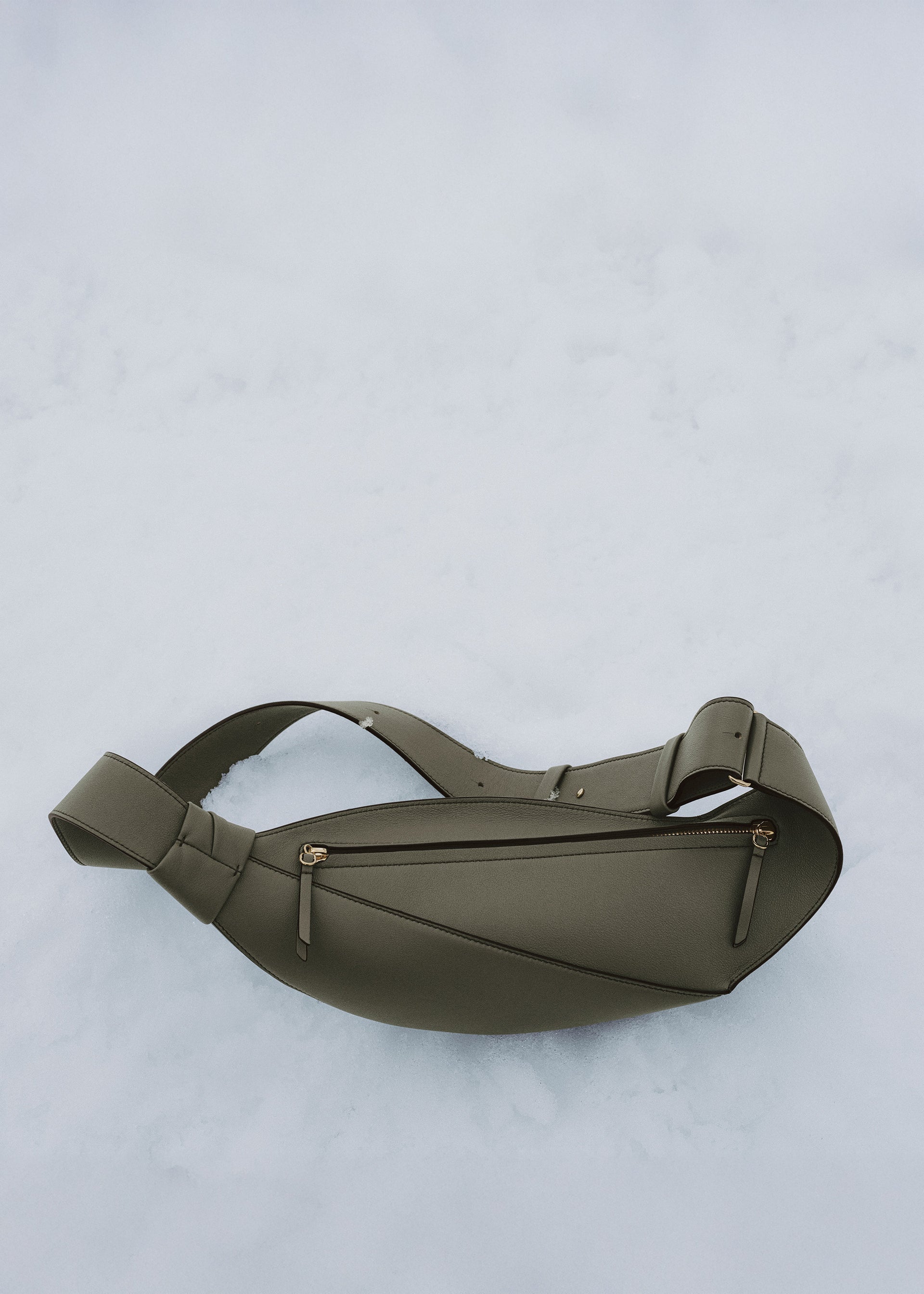 Neyu - スモーキーグリーン スムース