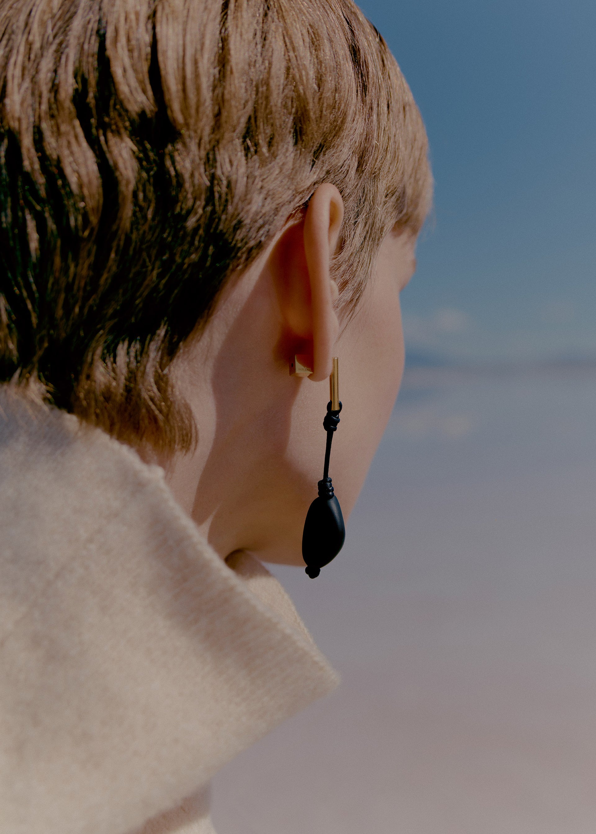 Téré ダングリングピアス - ブラックマーブル