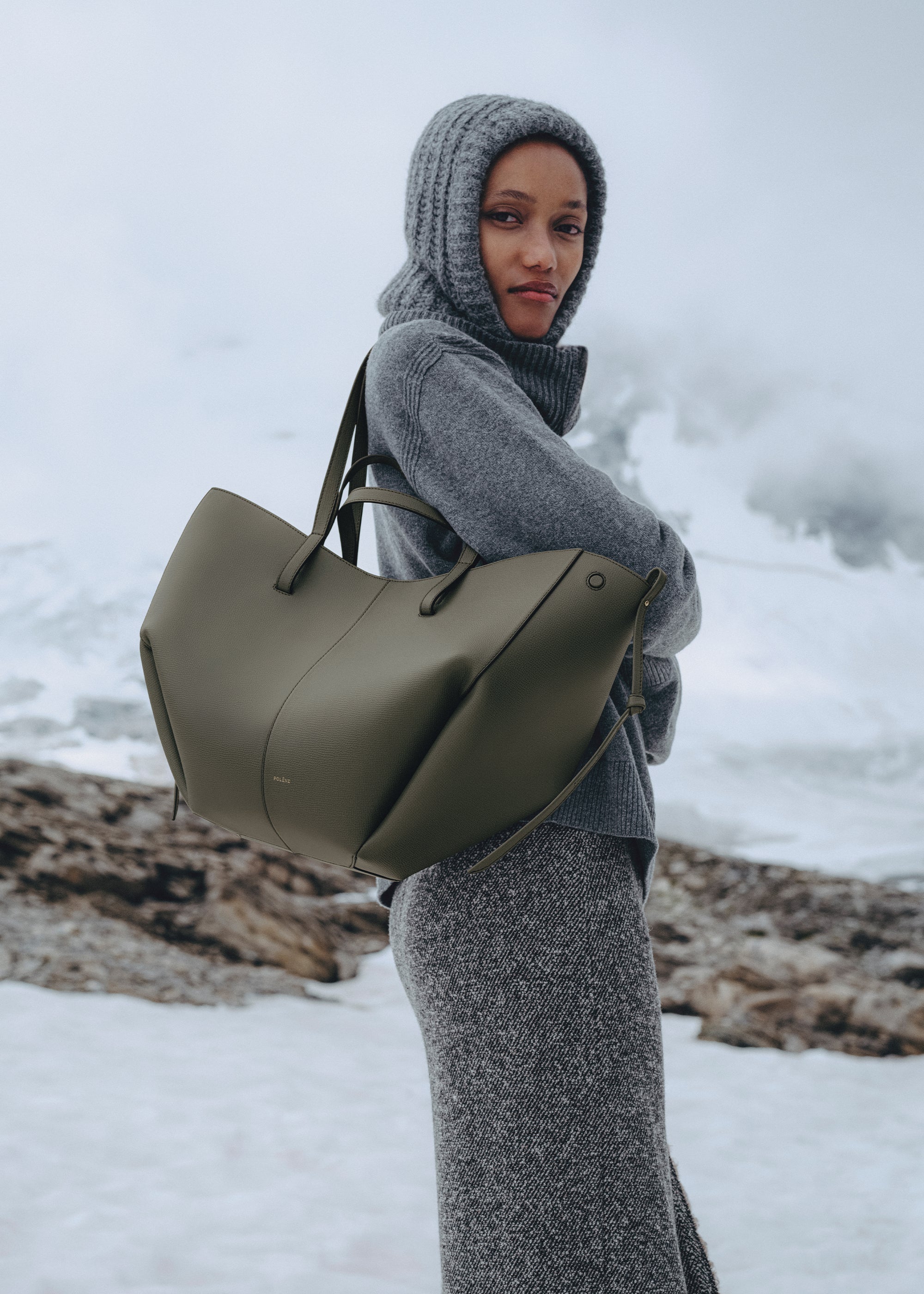POLÈNE スモーキーグリーン ショルダーバッグ 保存袋付き Polène | バッグ - Mokki - スモーキーグリーン テクスチャード