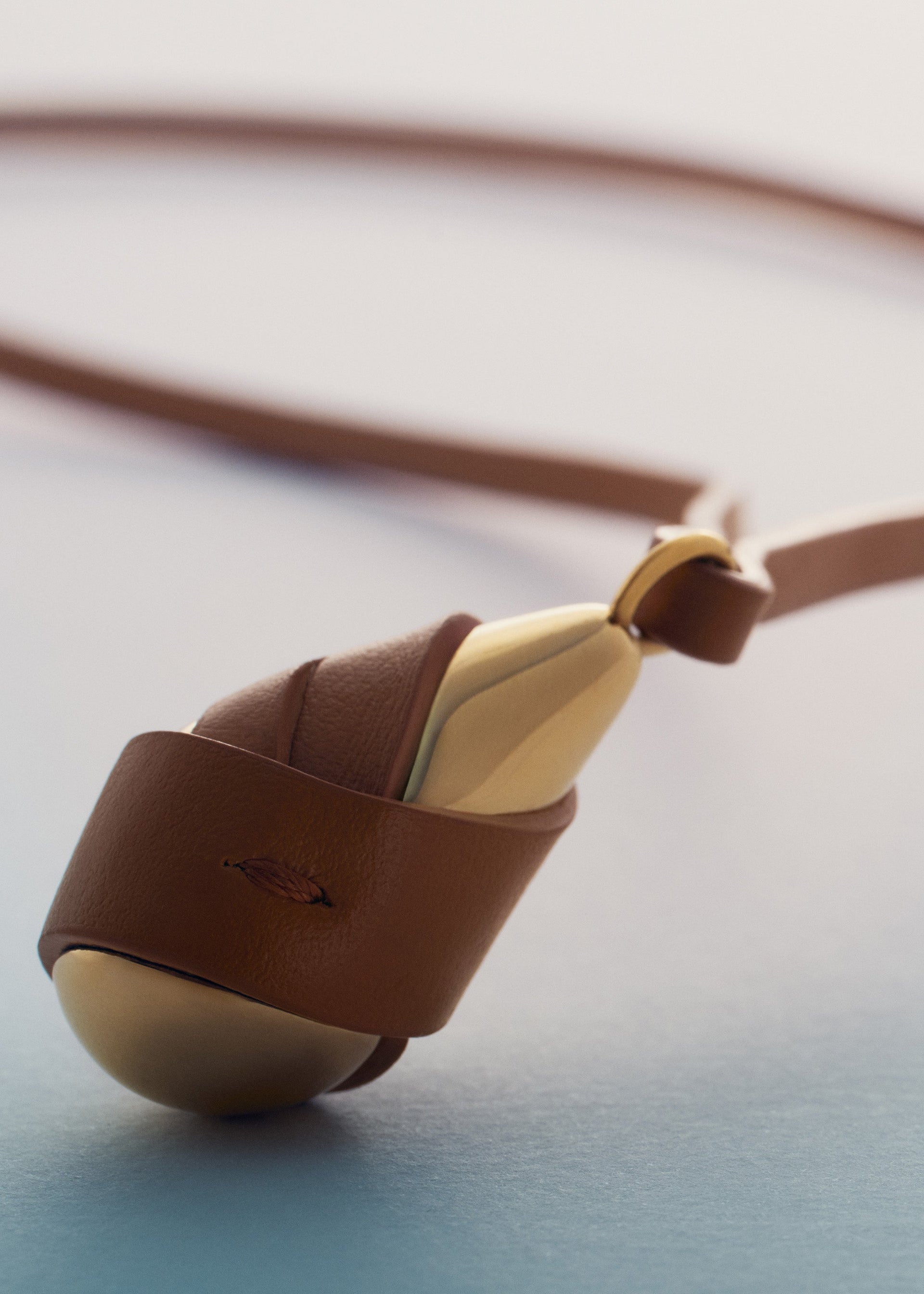 Ormé ペンダント - ゴールドカラーxキャメル