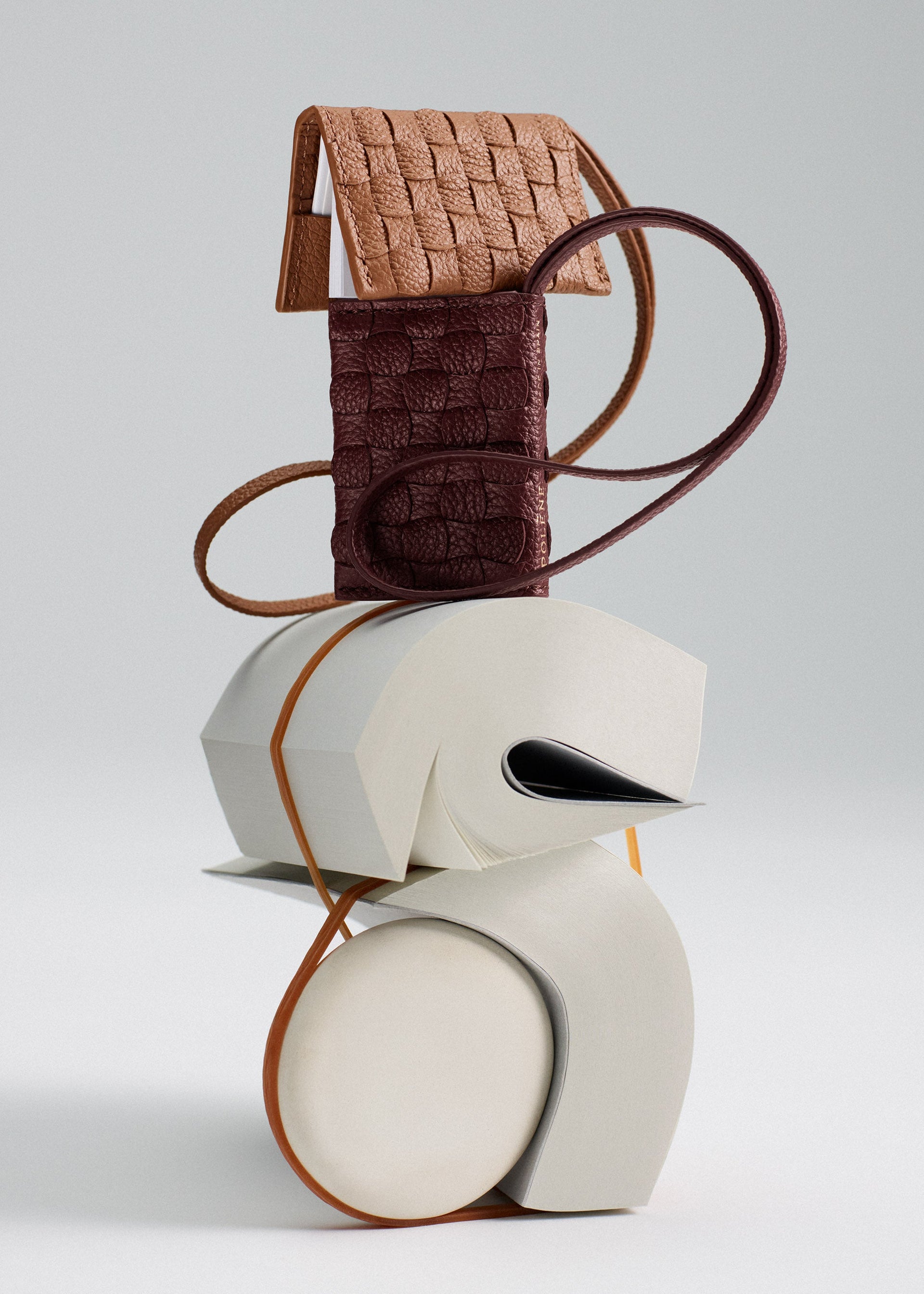 チャーム “L’Écrivain” - キャメル