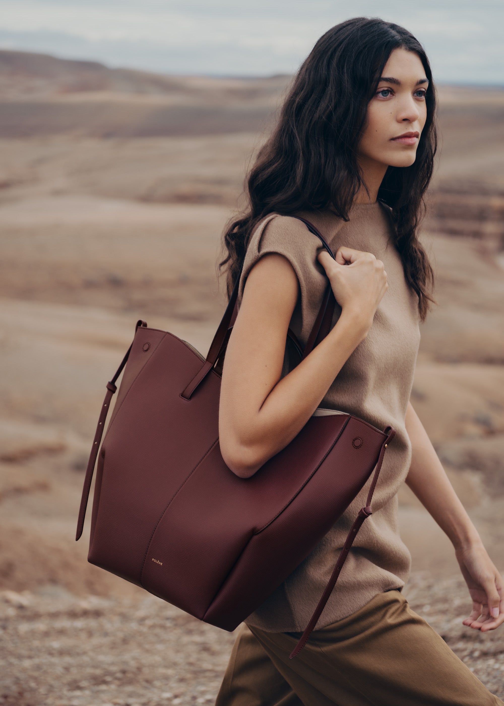 Polène | バッグ - Cyme Tote - テクスチャード ダークチェリー