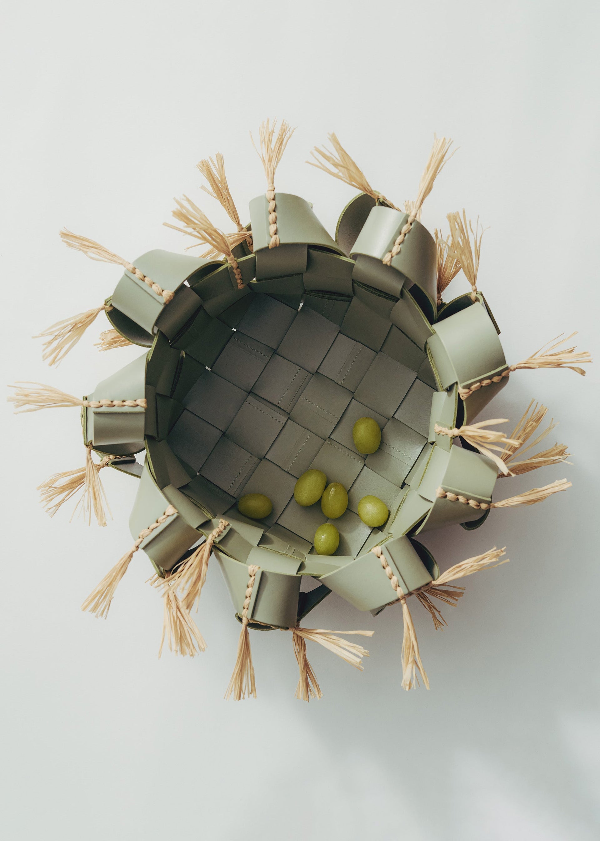 バスケット“Yni” - オリーブ