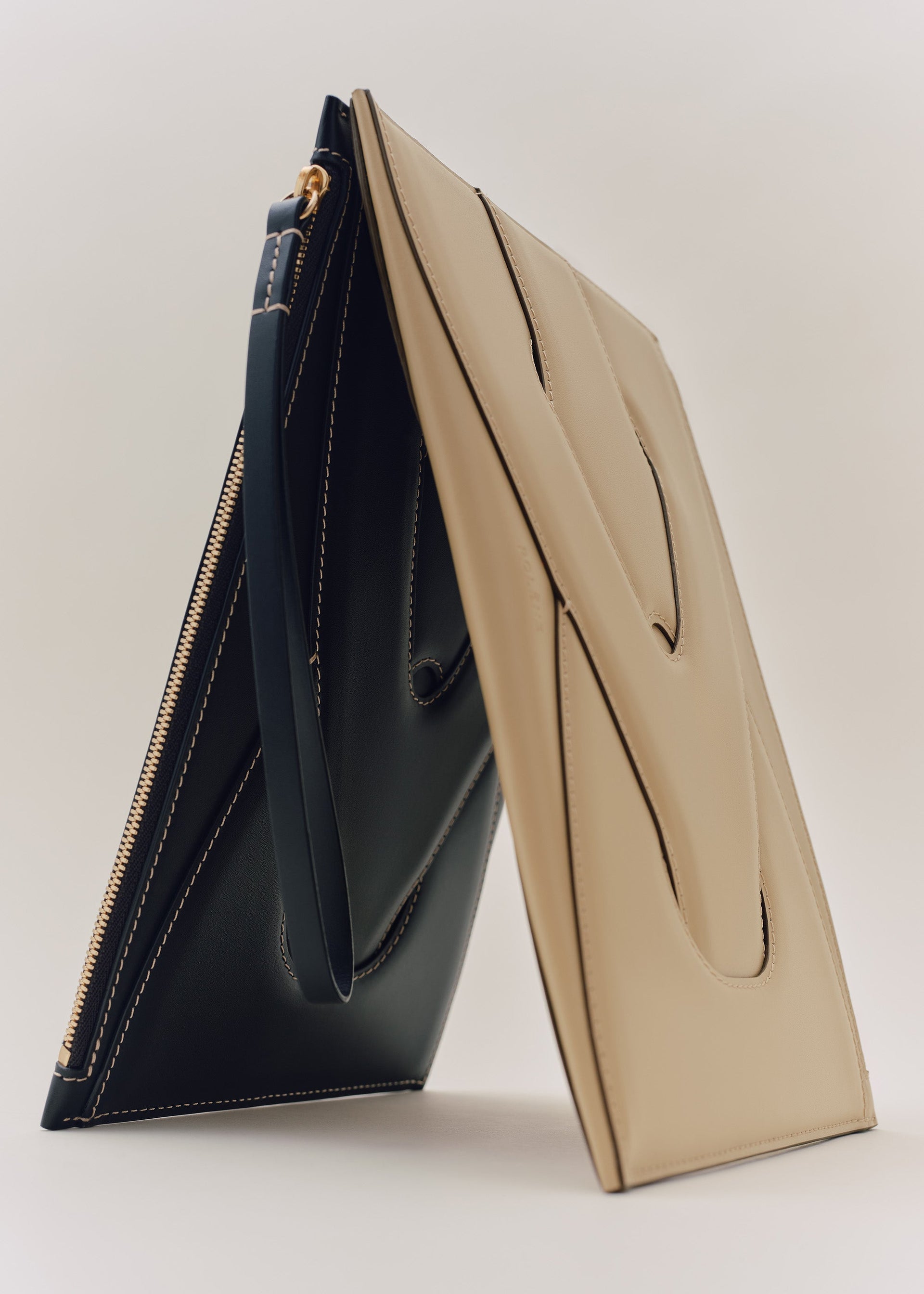 Nodde ポシェット - ブラック