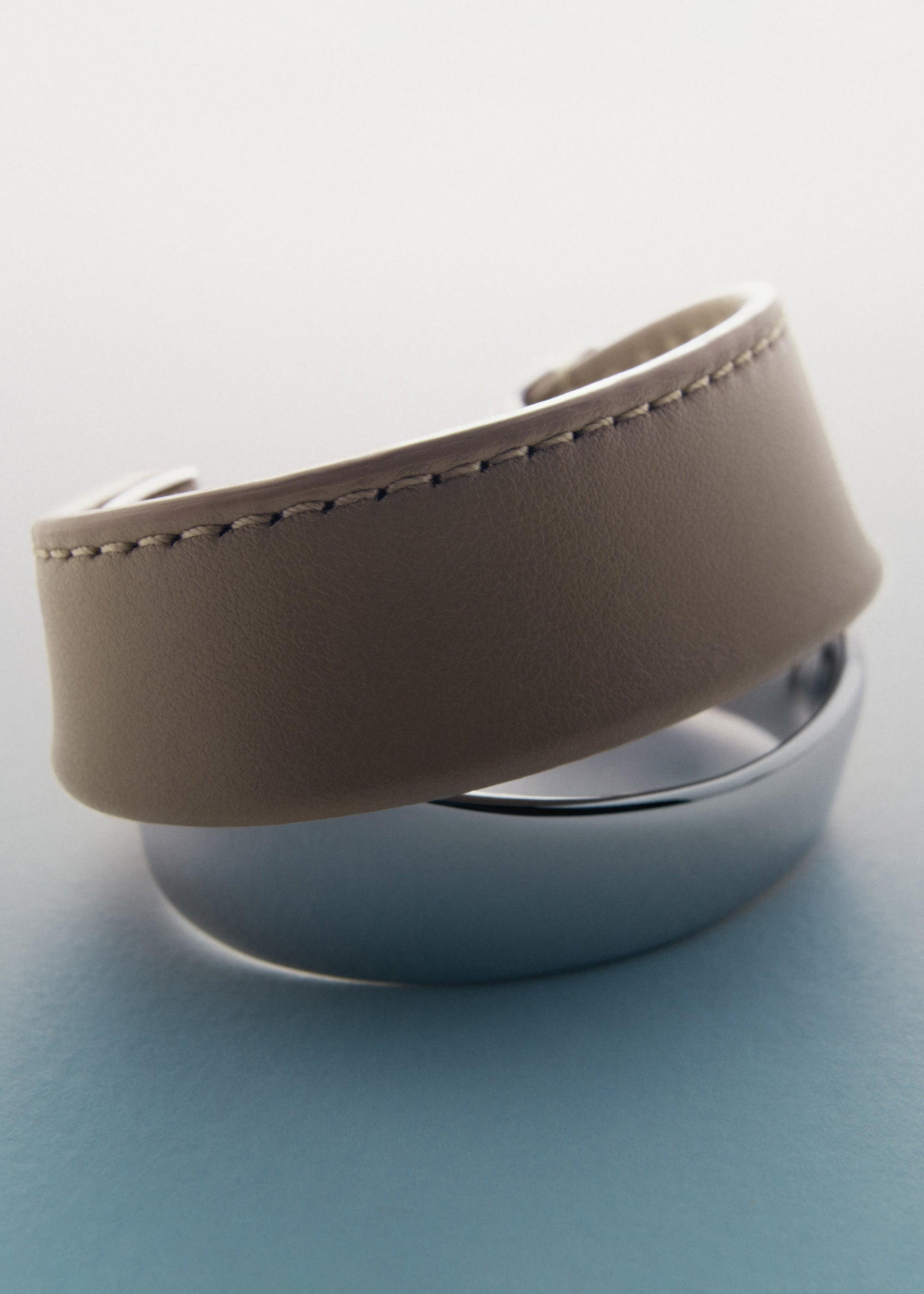 Ormé バングル - シルバーカラーxトープ – Polène