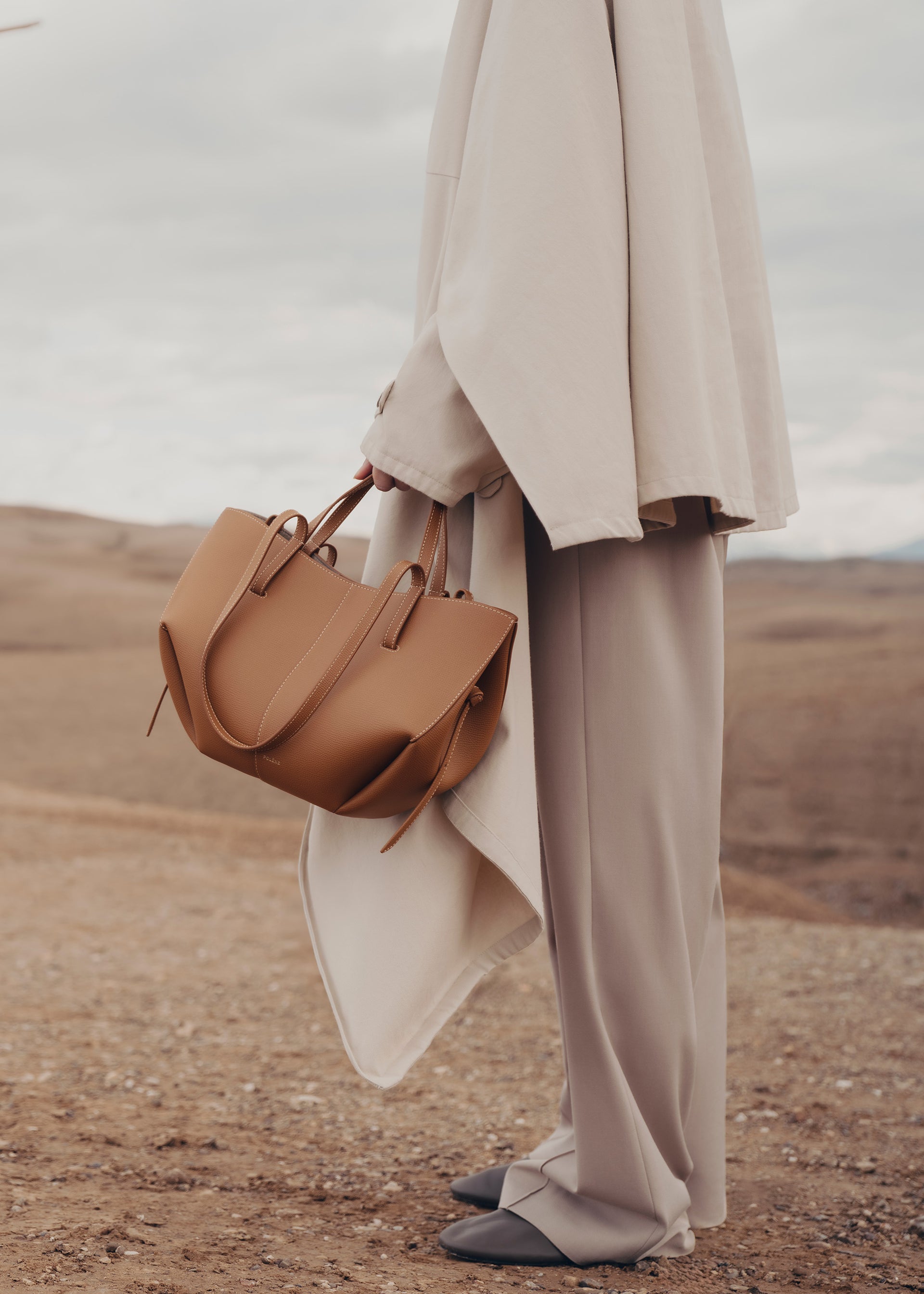 Cyme Mini - キャメル　テクスチャード