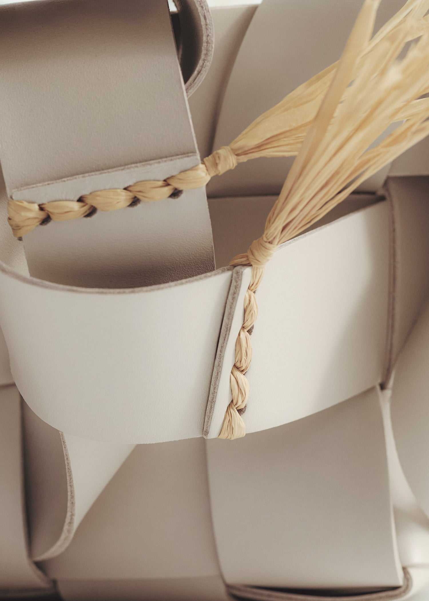 バスケット“Yni” - チョーク