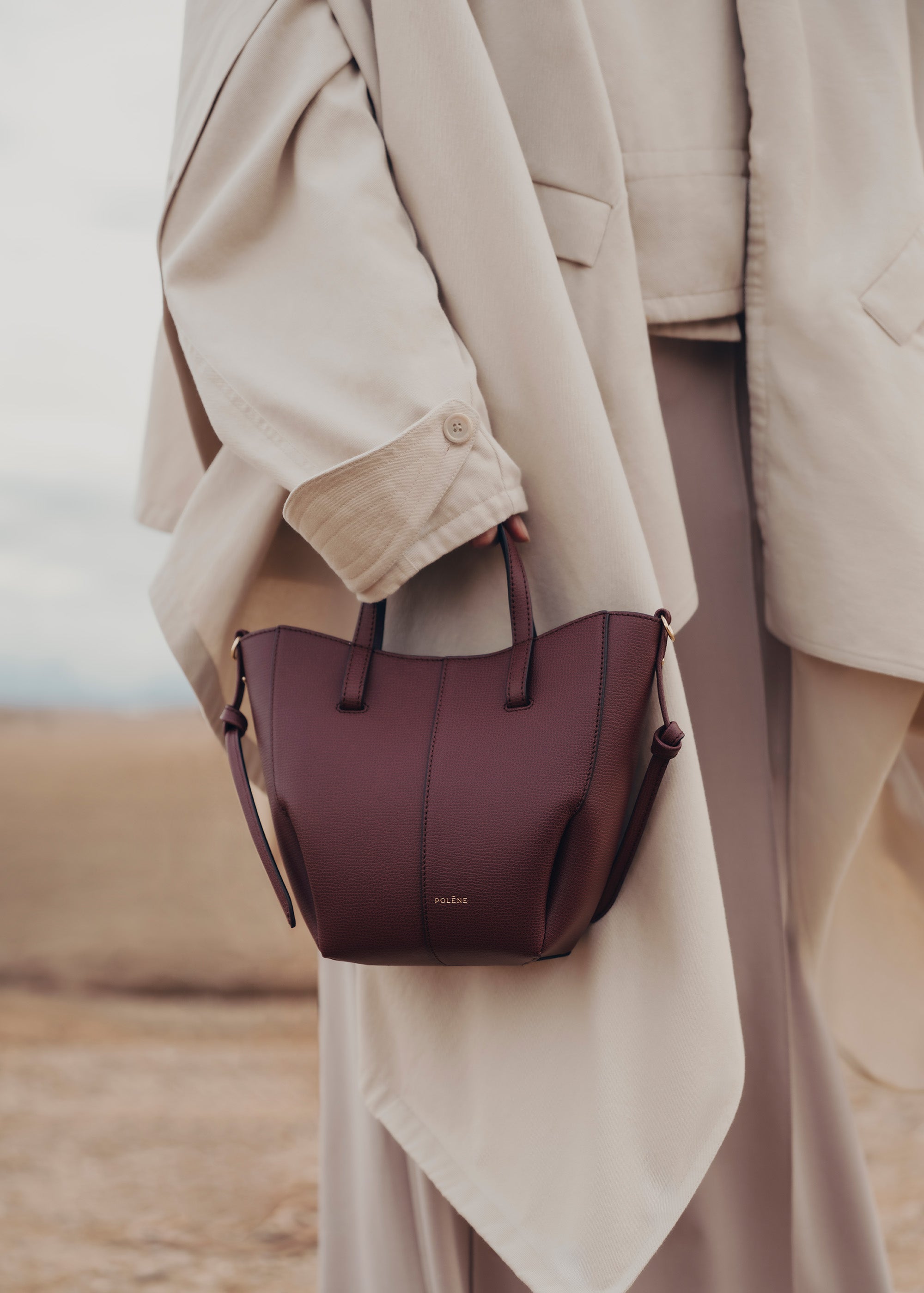 Polène | バッグ - Cyme Tote Nano - テクスチャード ダークチェリー