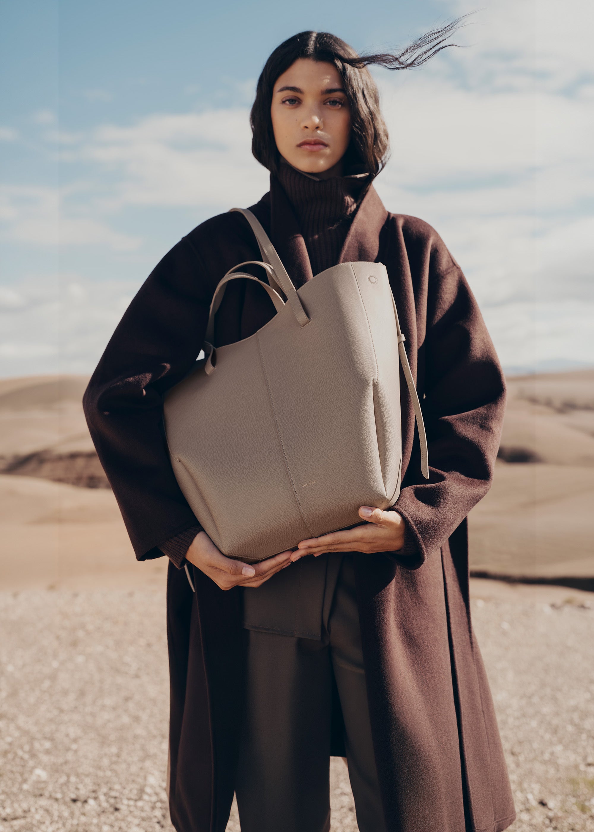 Polène | バッグ - Cyme Tote - テクスチャード トープ – Polène JP