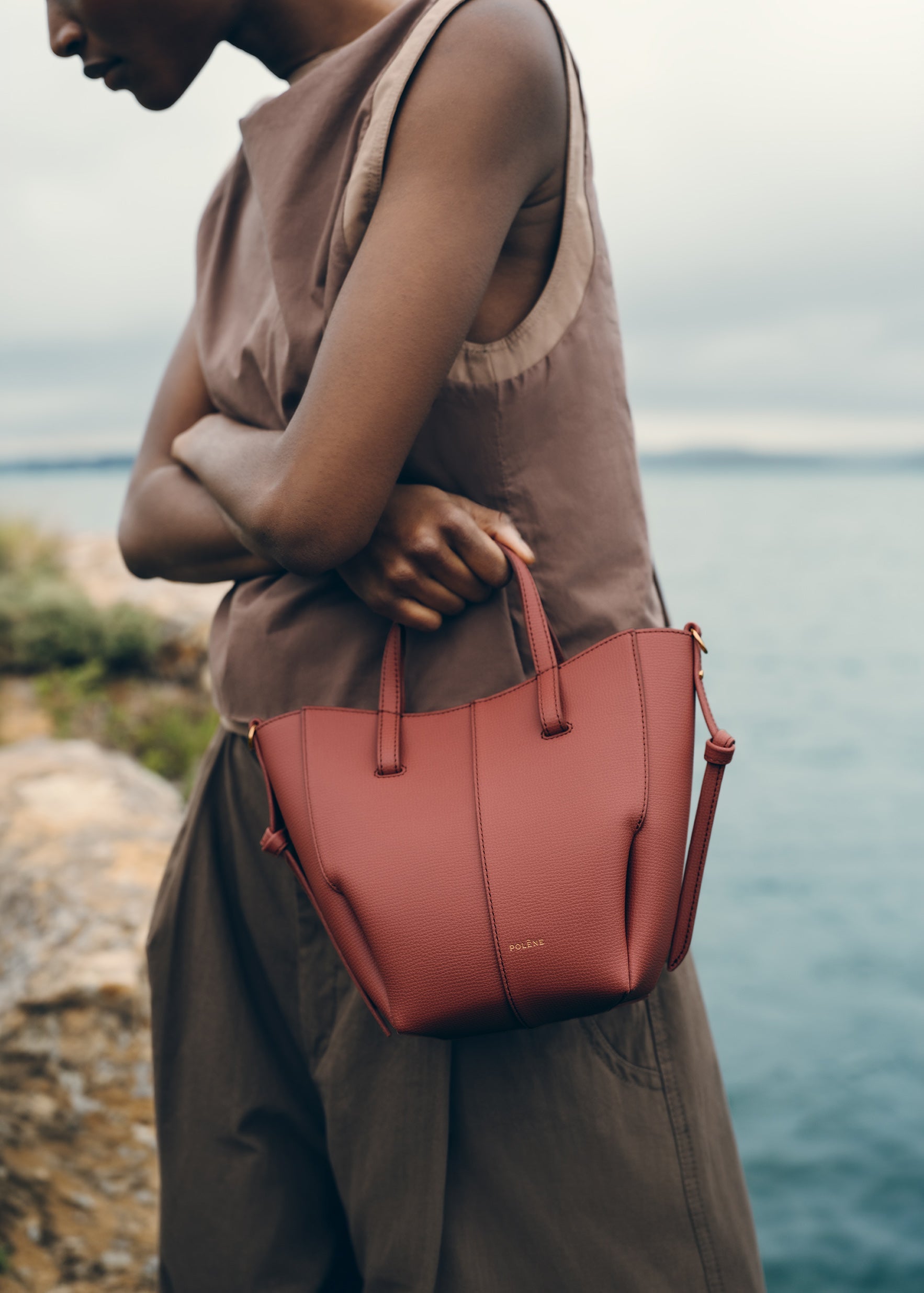 Polène | バッグ - Cyme Tote Nano - テクスチャード テラコッタ