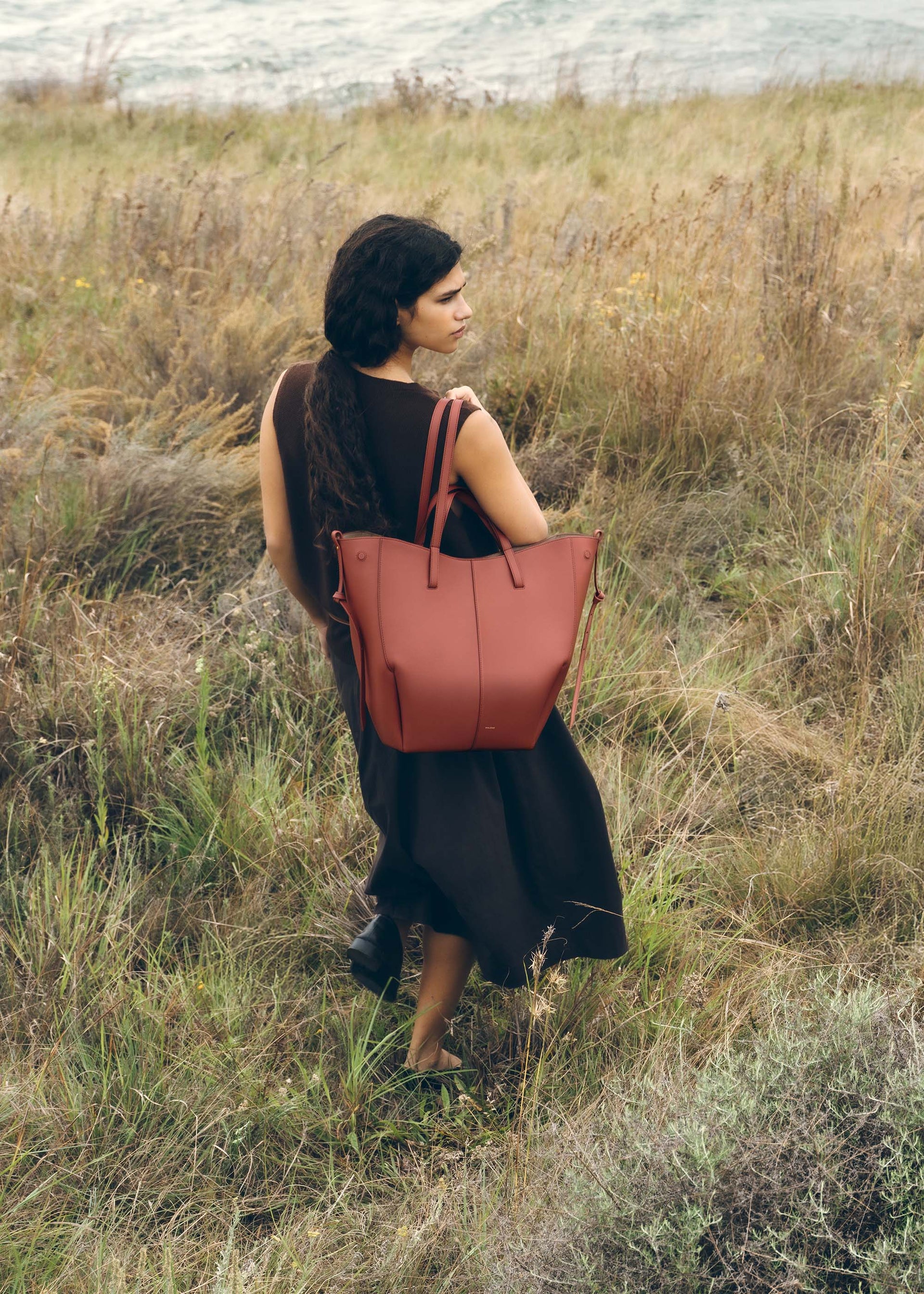 Cyme Tote - テクスチャード テラコッタ